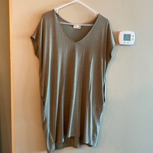 Aritzia dress/ tunic, XXS fits big